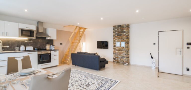 Couples & Small Families: Here’s Why Two-Bedroom Rentals Make Sense in Dubai
