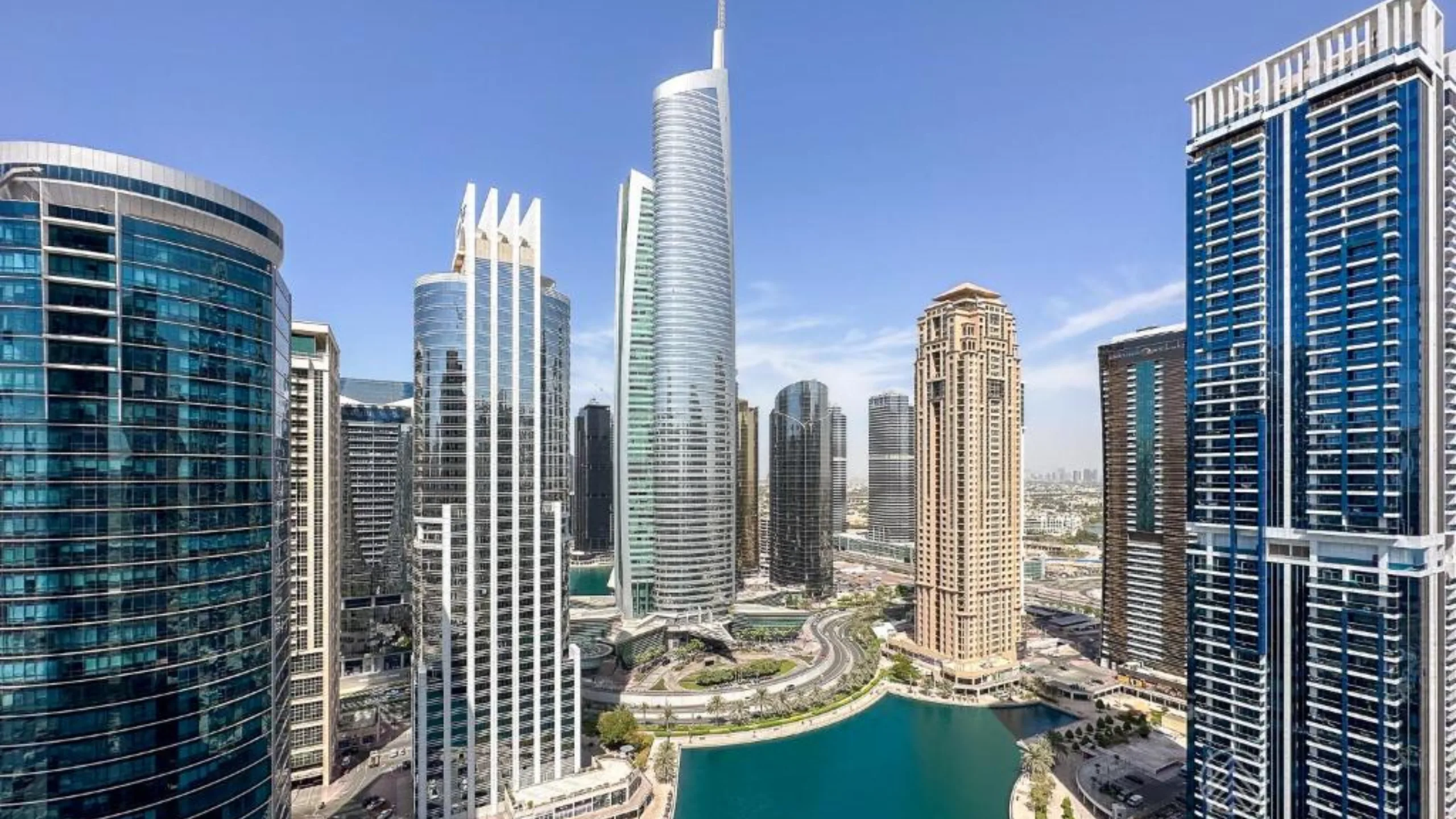 Jumeirah Lake Towers (JLT)